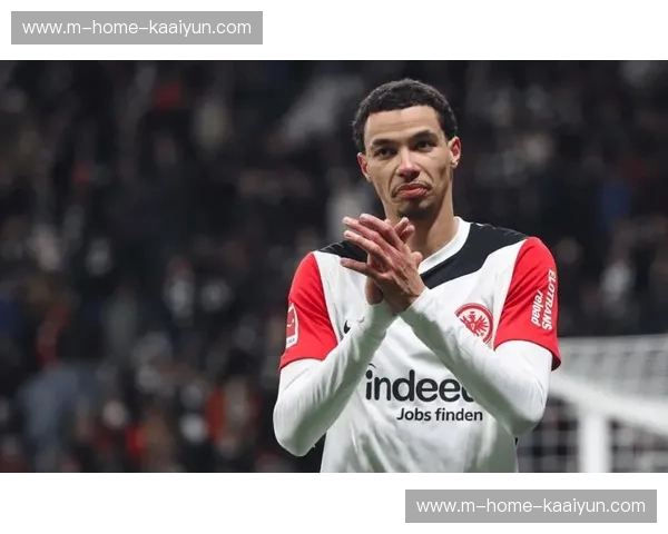 埃基蒂克三分钟梅开二度 利物浦逆转纽卡终结不胜